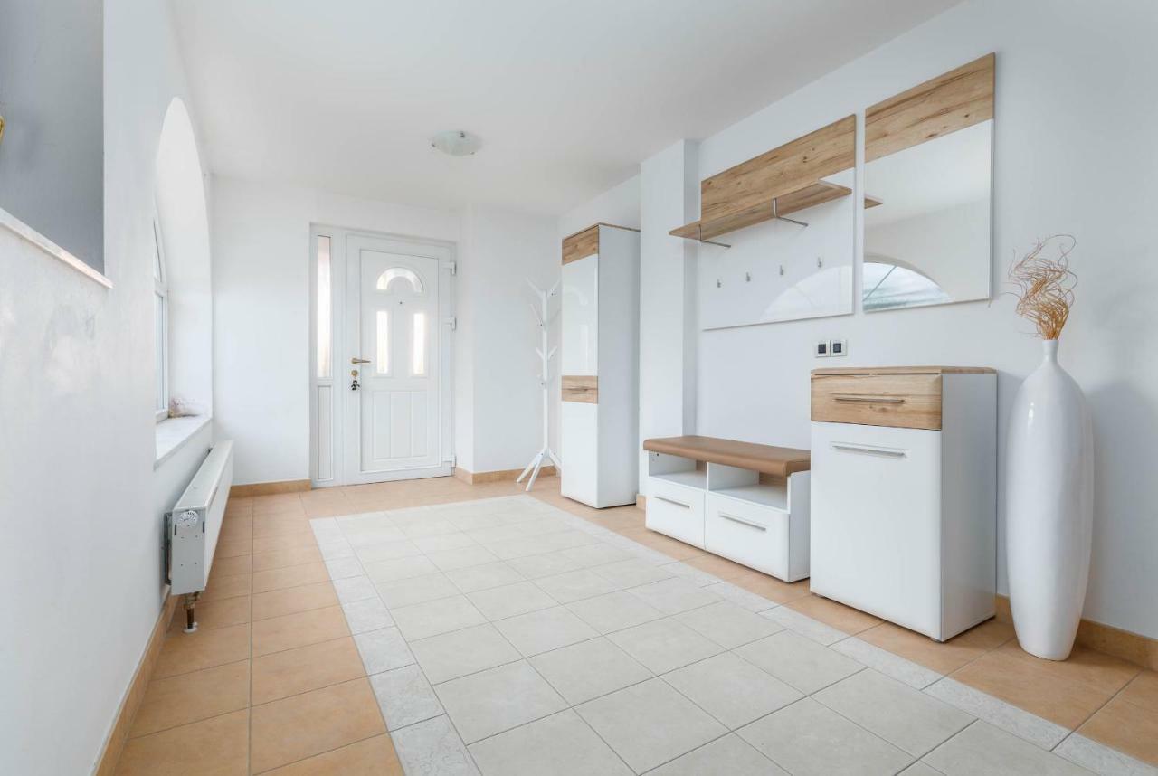 Apartment Villa Nera Pula Exterior photo